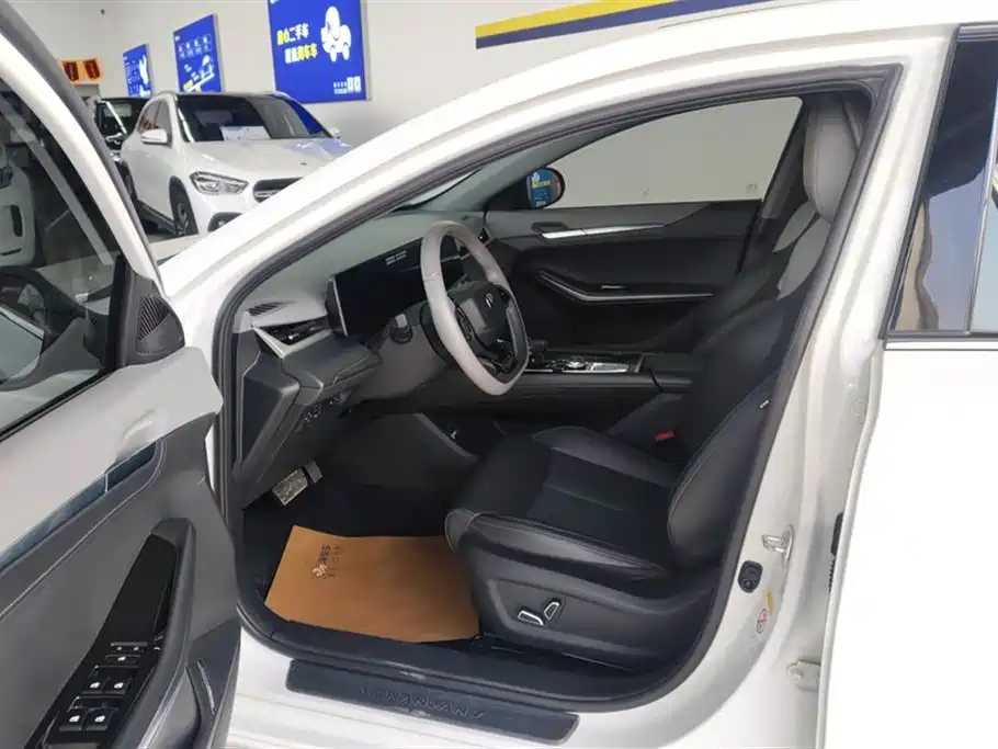 CHANGAN RUICHENG PLUS