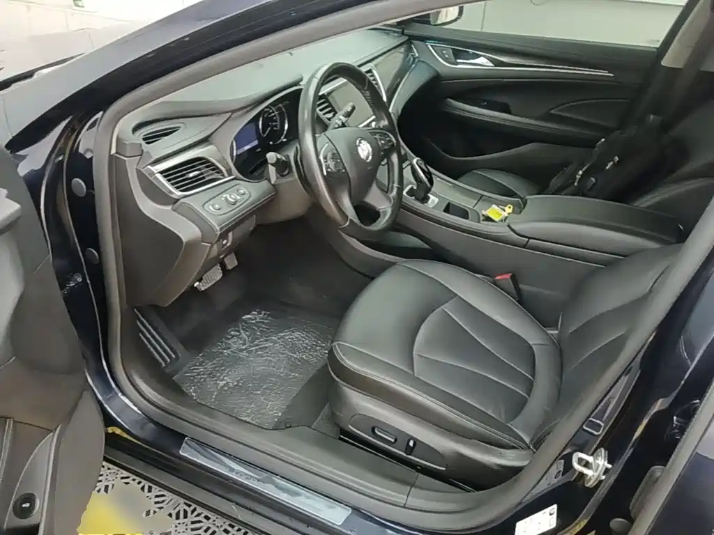 Buick LaCrosse — миниатюра 15