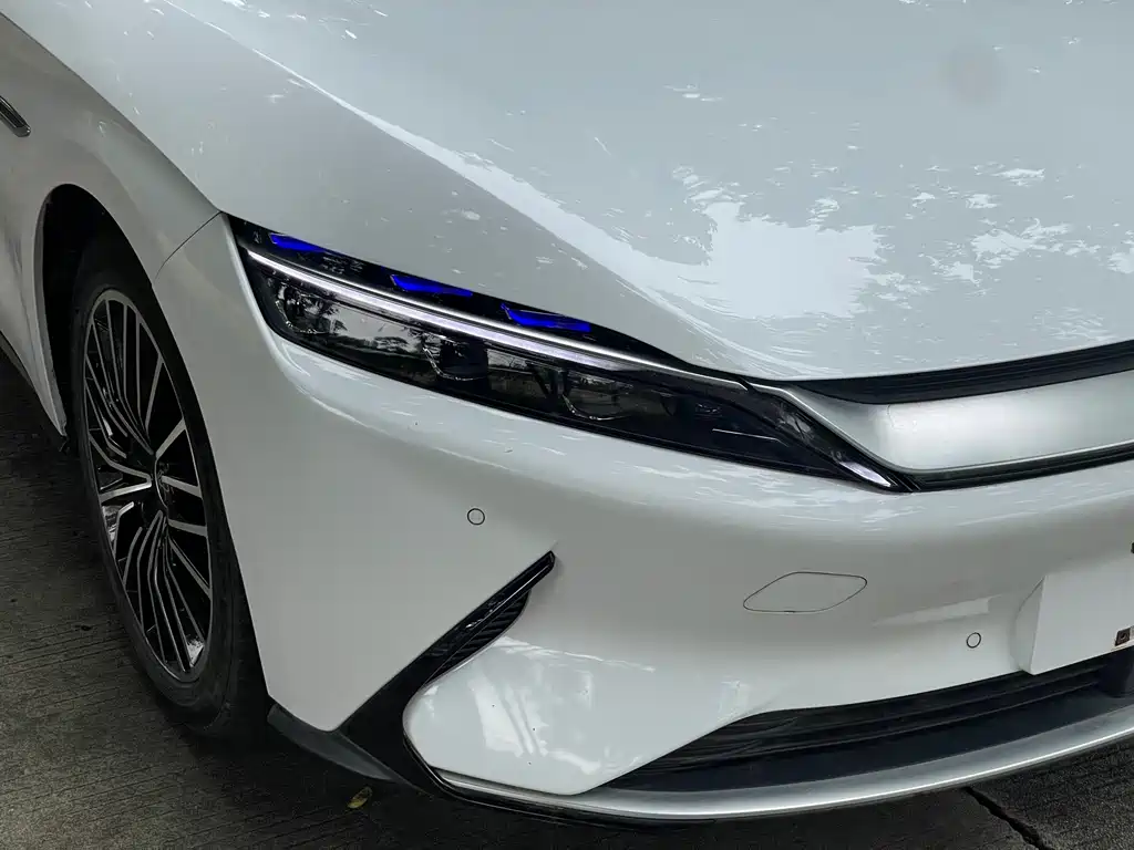 BYD Han — миниатюра 5