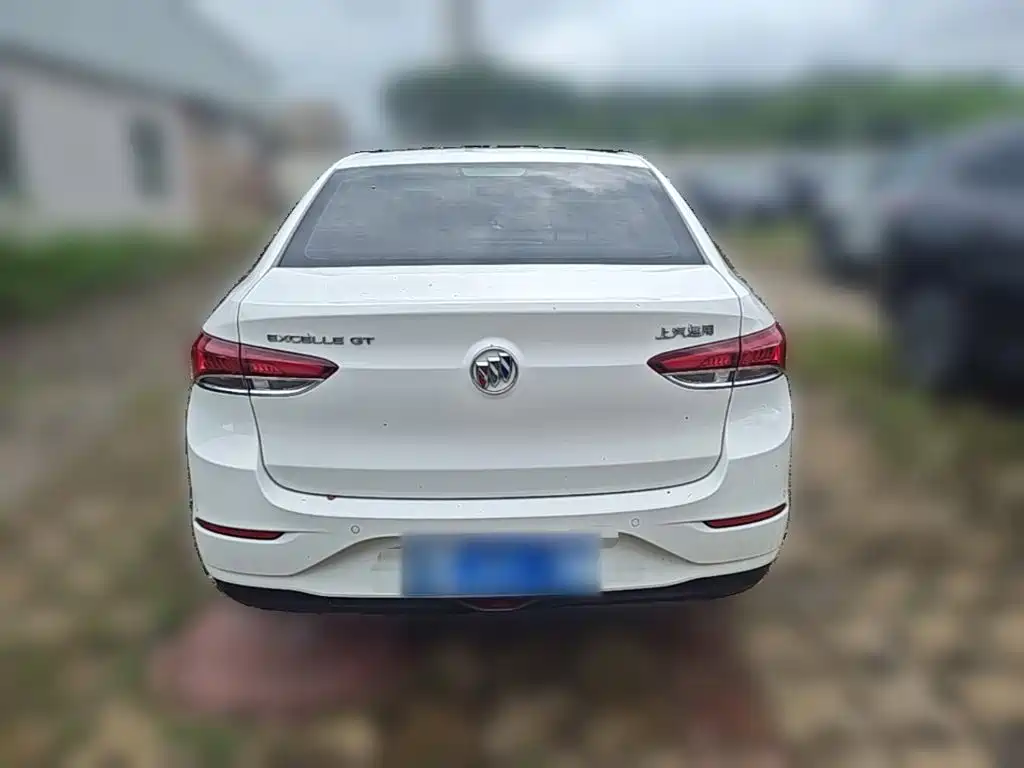 Buick Excelle — миниатюра 8