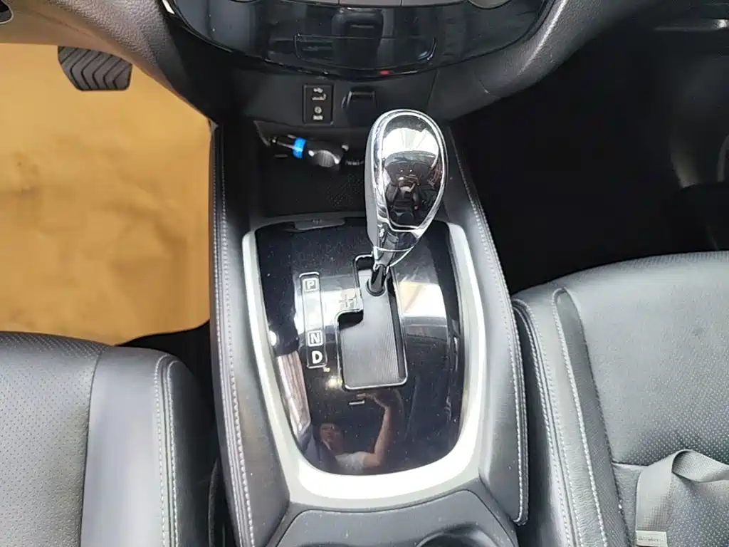 Nissan X-Trail — миниатюра 14