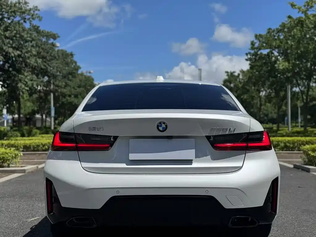 BMW 3 Series 3 2025 330i M Sport
