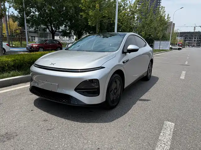 2025 Xpeng G6