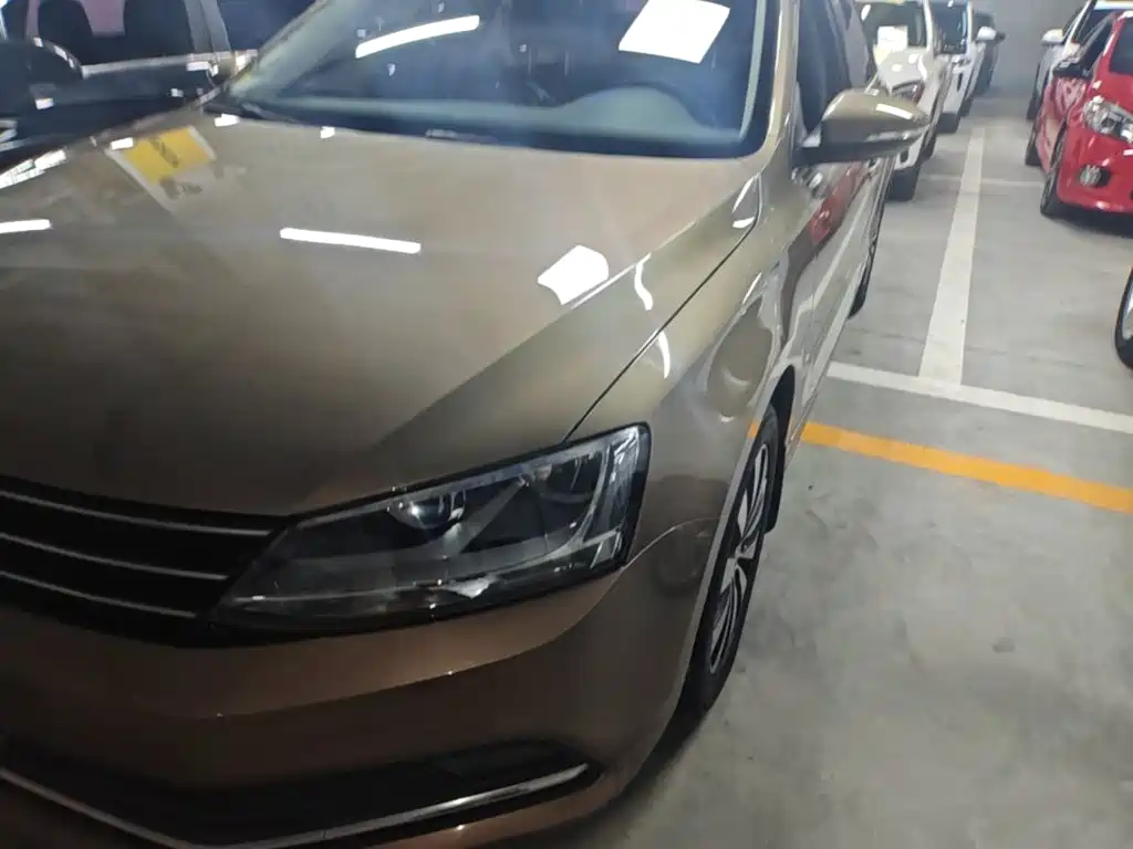 Volkswagen Sagitar — миниатюра 24