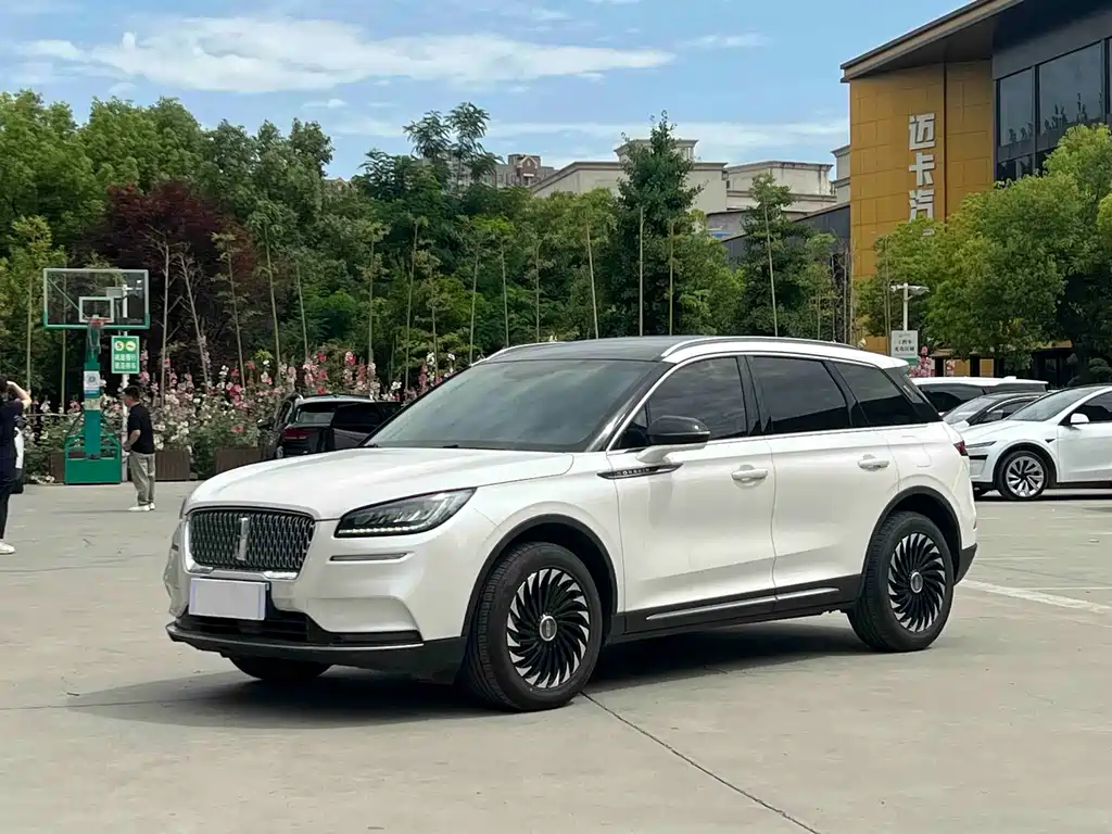 Lincoln Corsair 2020 2.0T Premium