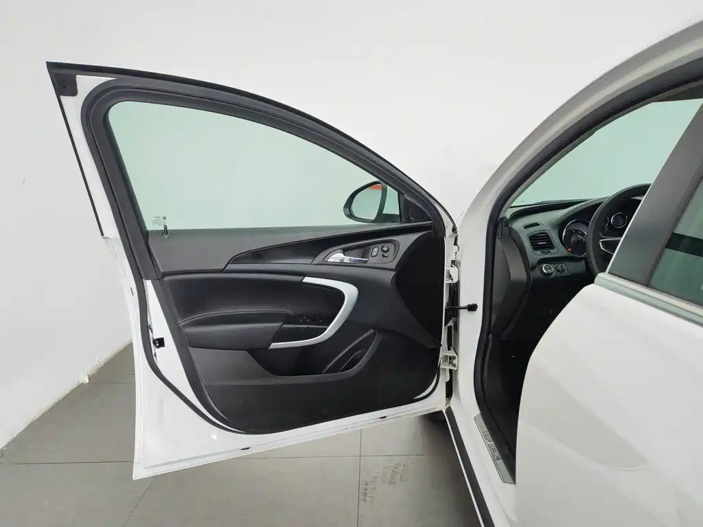 Buick Regal 2015 1.6T Lead