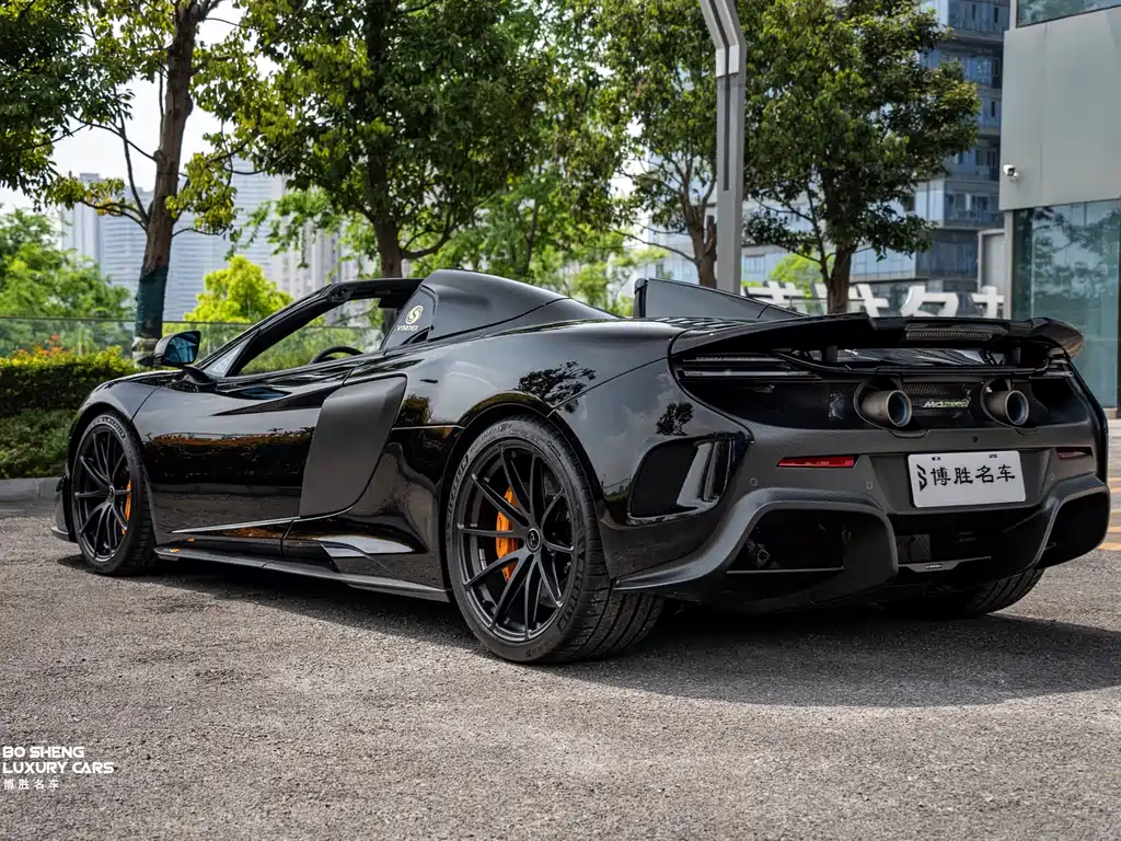 McLaren 675LT 2017 3.8T AT