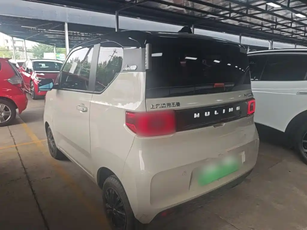 Wuling MINIEV — миниатюра 5