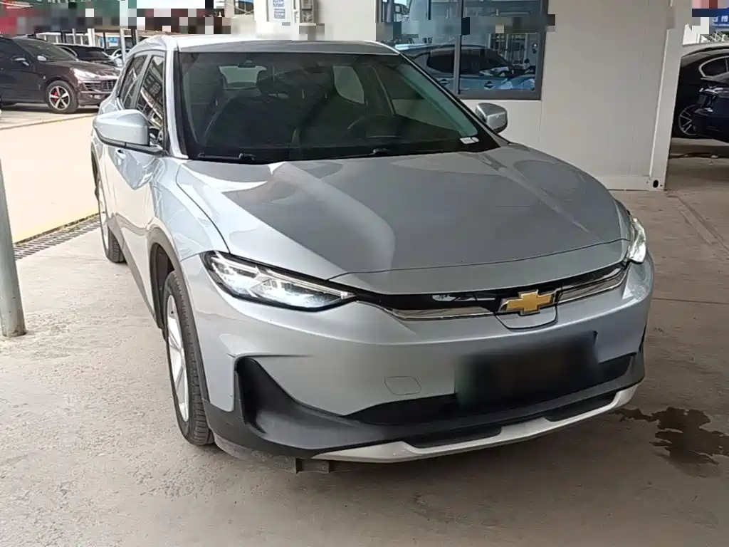 Chevrolet Menlo — миниатюра 4