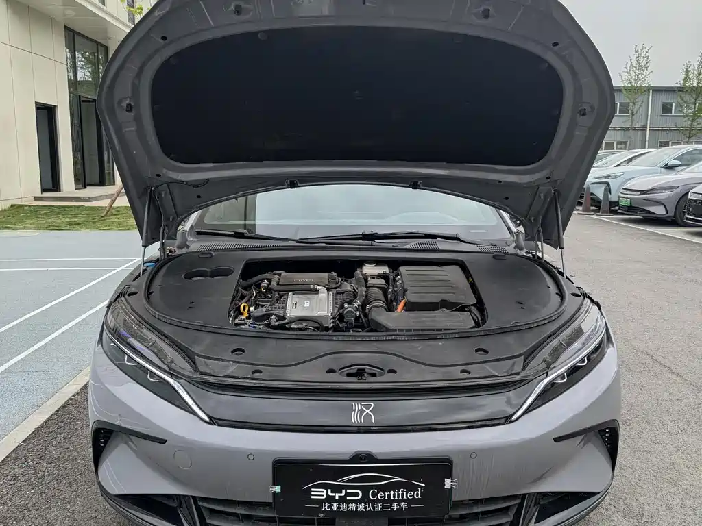BYD Han 2025 DM-i 125KM Smart Drive