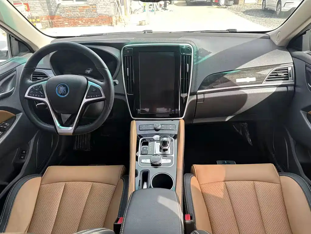 BYD Qin NEV — миниатюра 12