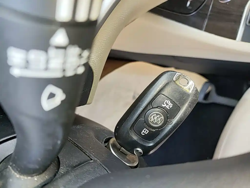 Buick Verano — миниатюра 9