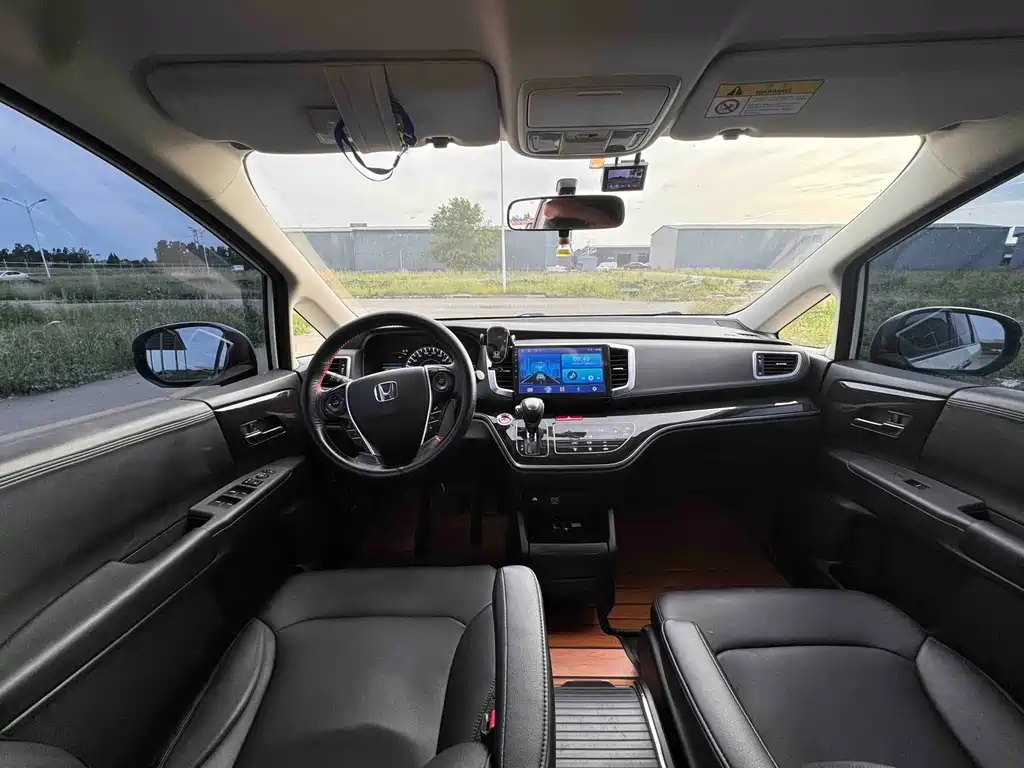 Honda Odyssey — миниатюра 9