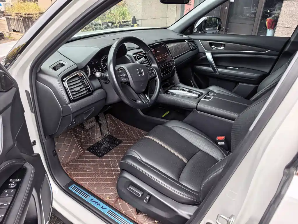 Honda UR-V — миниатюра 5