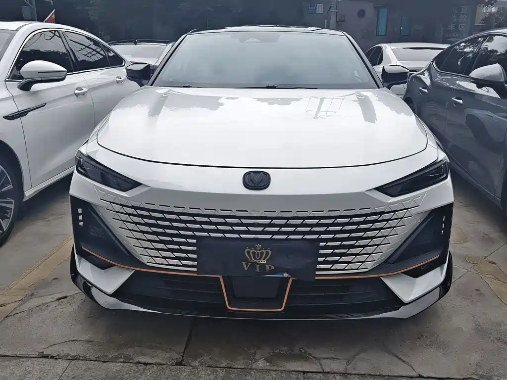 Changan UNI-V — миниатюра 2