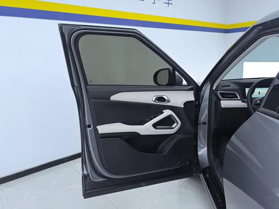 BYD Yuan UP — миниатюра 7