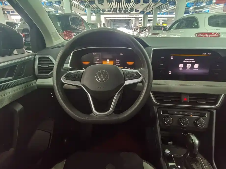 Volkswagen Tharu — миниатюра 11