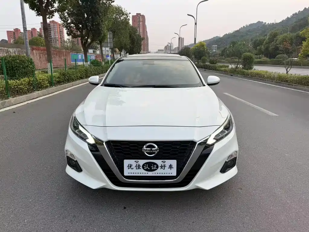 Nissan Teana — миниатюра 2