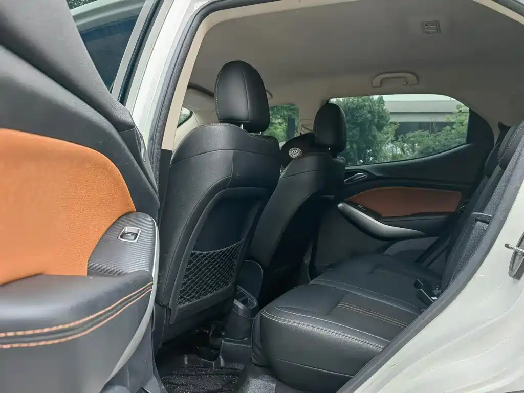 BYD Yuan 2016 1.5L MT Comfort