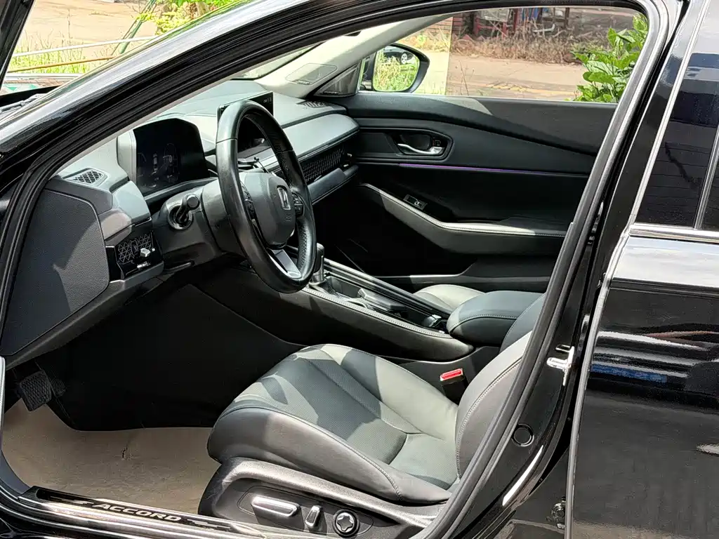 Honda Accord — миниатюра 7