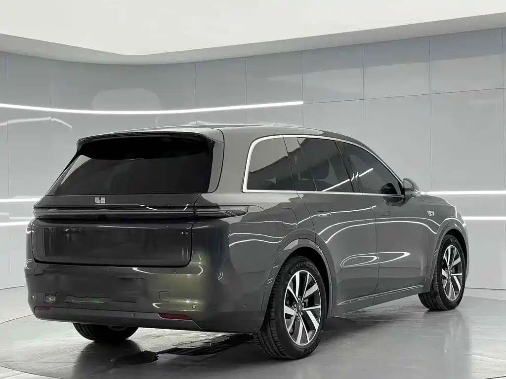 Li Auto IDEAL L8