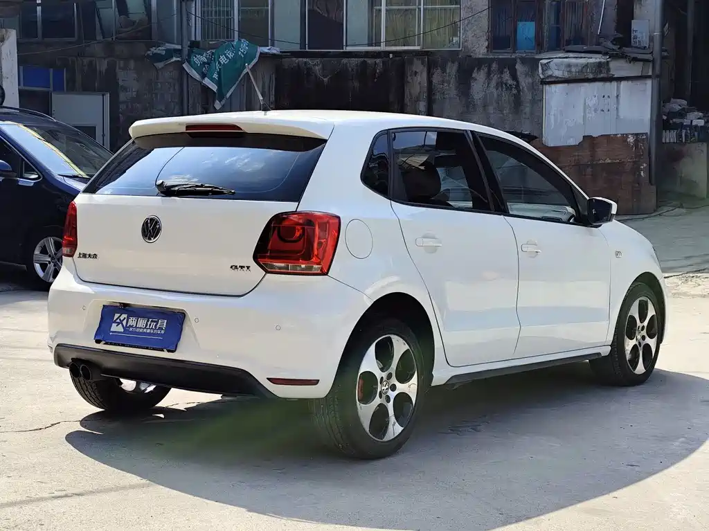 Volkswagen Polo — миниатюра 9