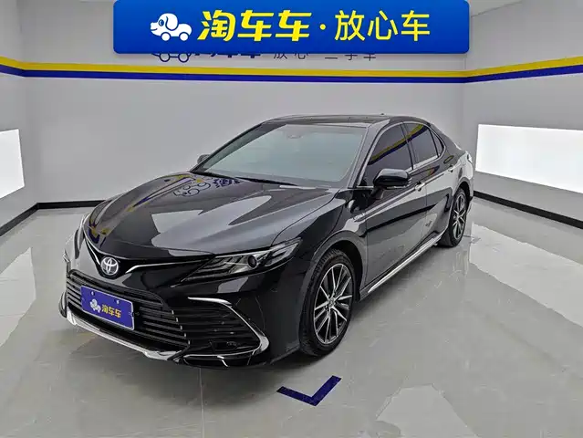 TOYOTA CAMRY 2023