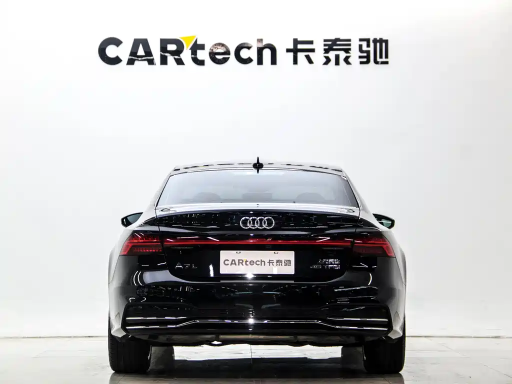 AUDI A7L