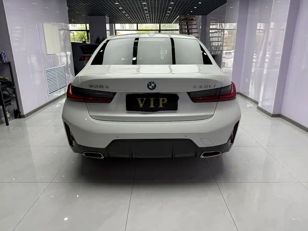 BMW 3 Series — миниатюра 3