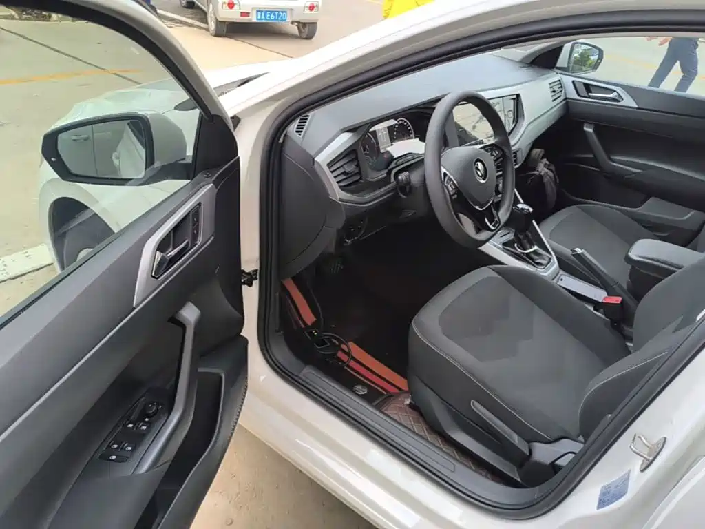 Volkswagen Polo — миниатюра 16