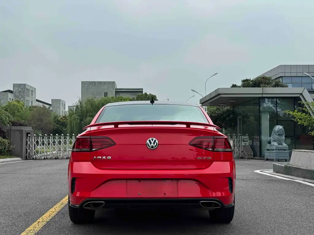Volkswagen Lamando 2017 2.0T GTS