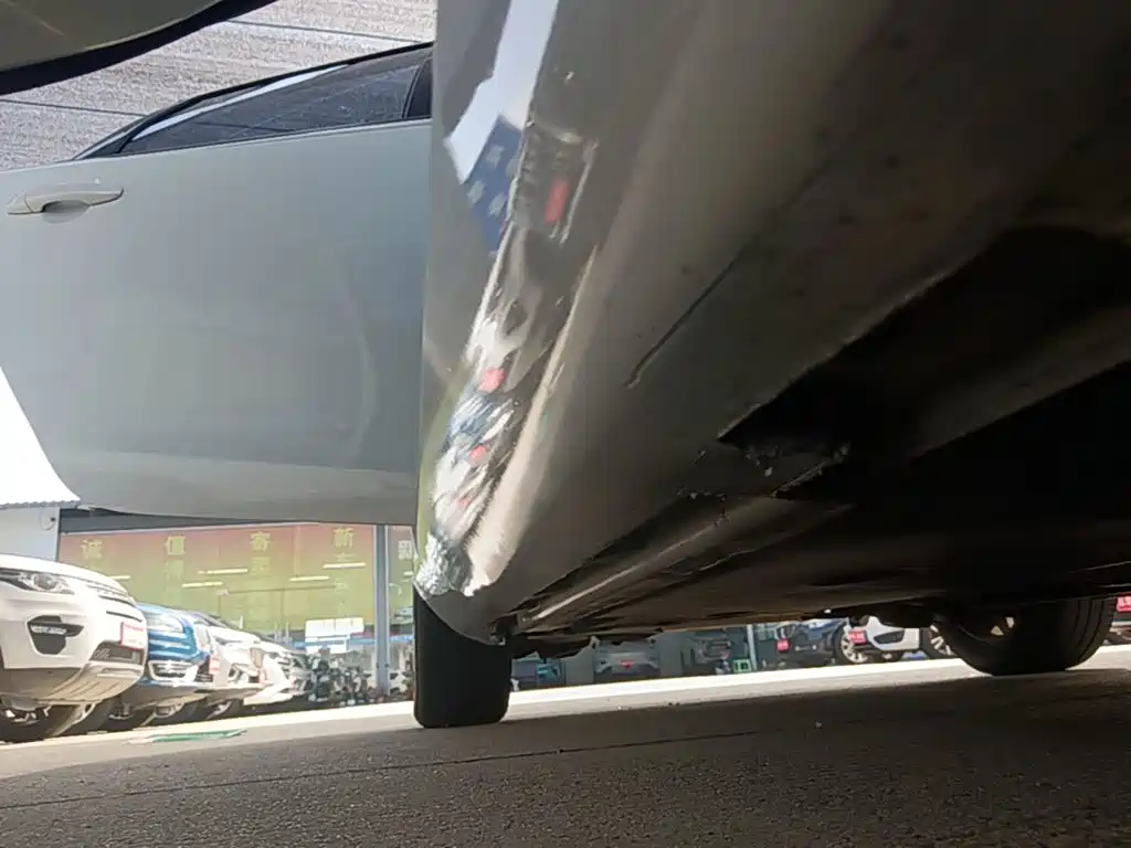 Volvo V40 — миниатюра 21