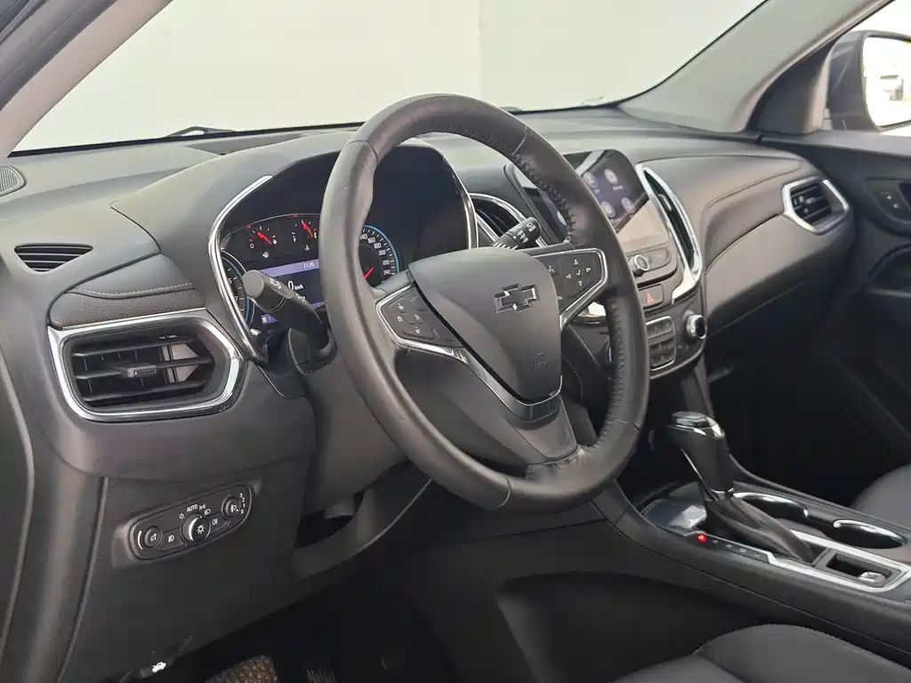 Chevrolet Equinox — миниатюра 29