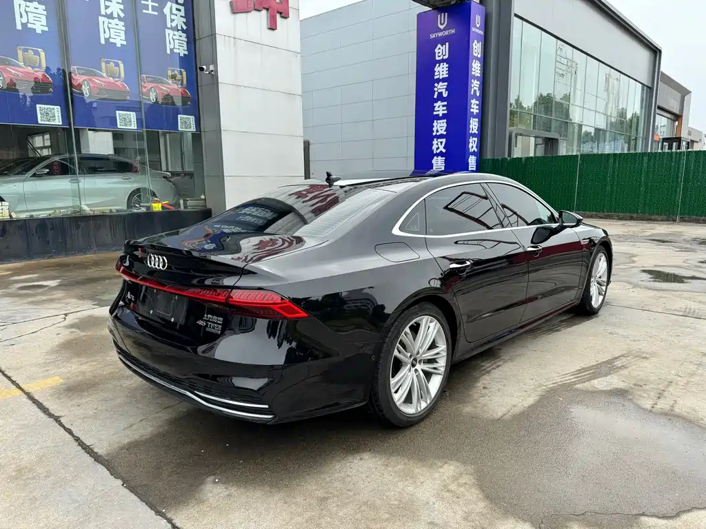 Audi A7L — миниатюра 10