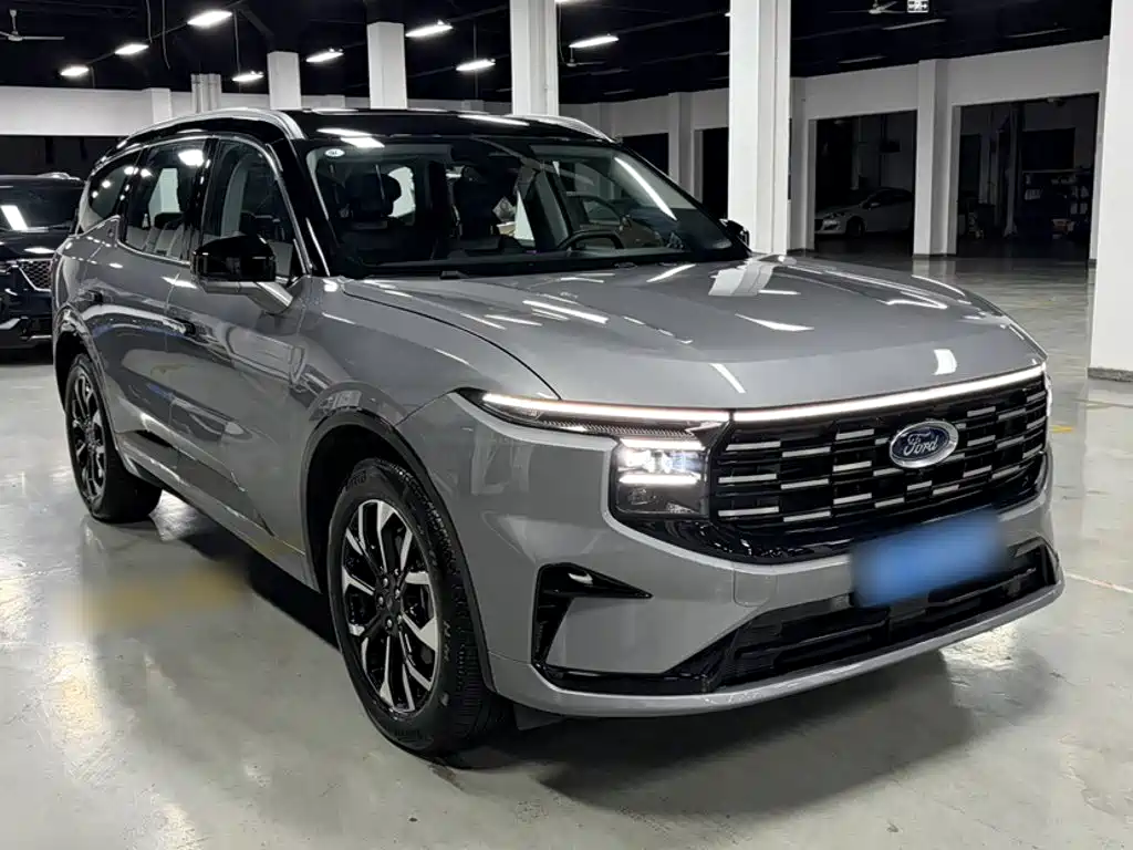 Ford Edge — миниатюра 9