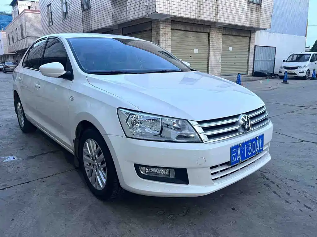 Volkswagen Santana — миниатюра 3