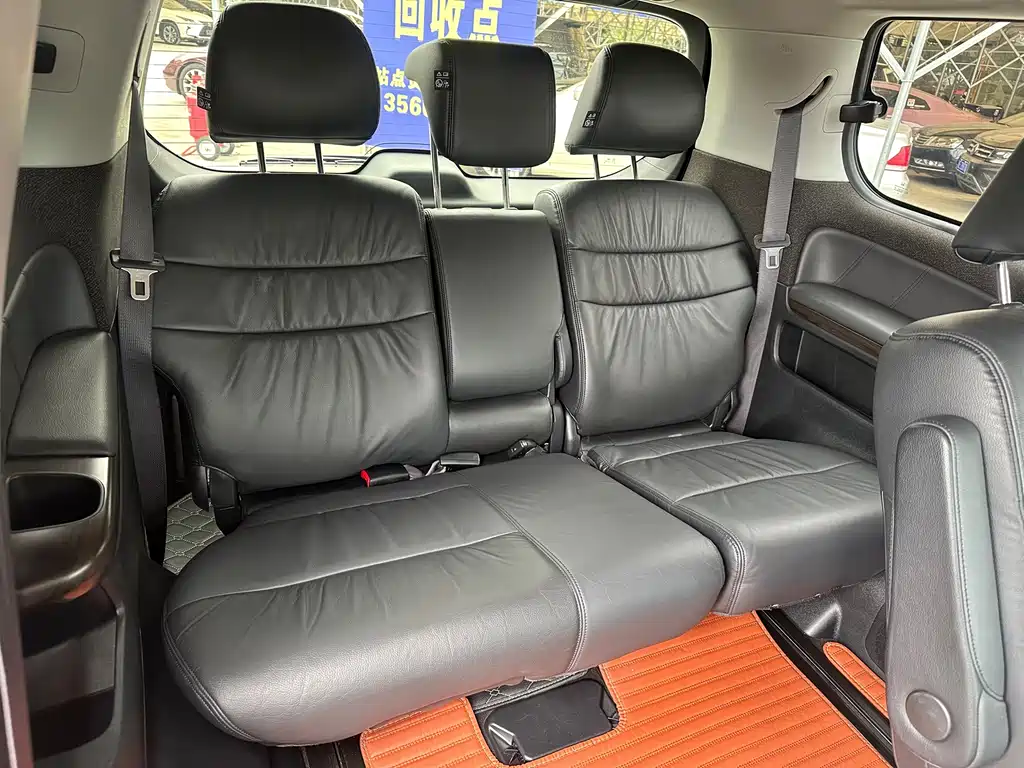 Honda Elysion — миниатюра 13