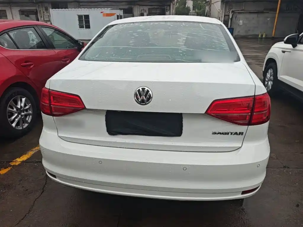 Volkswagen Sagitar — миниатюра 6