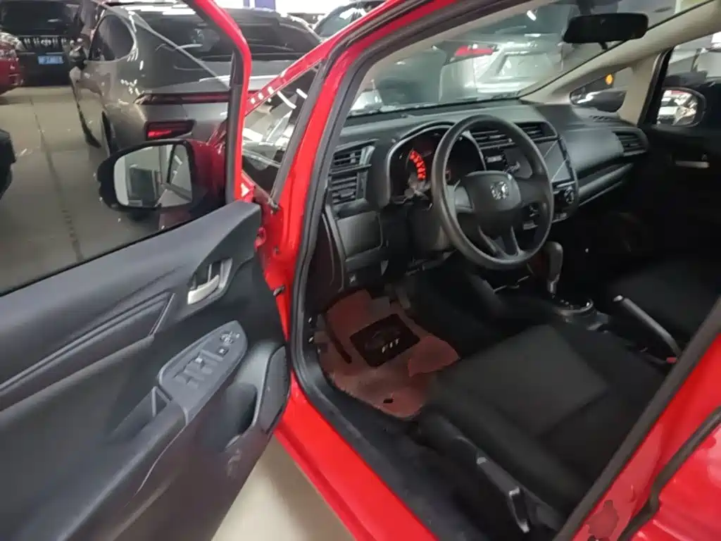 Honda Fit — миниатюра 16