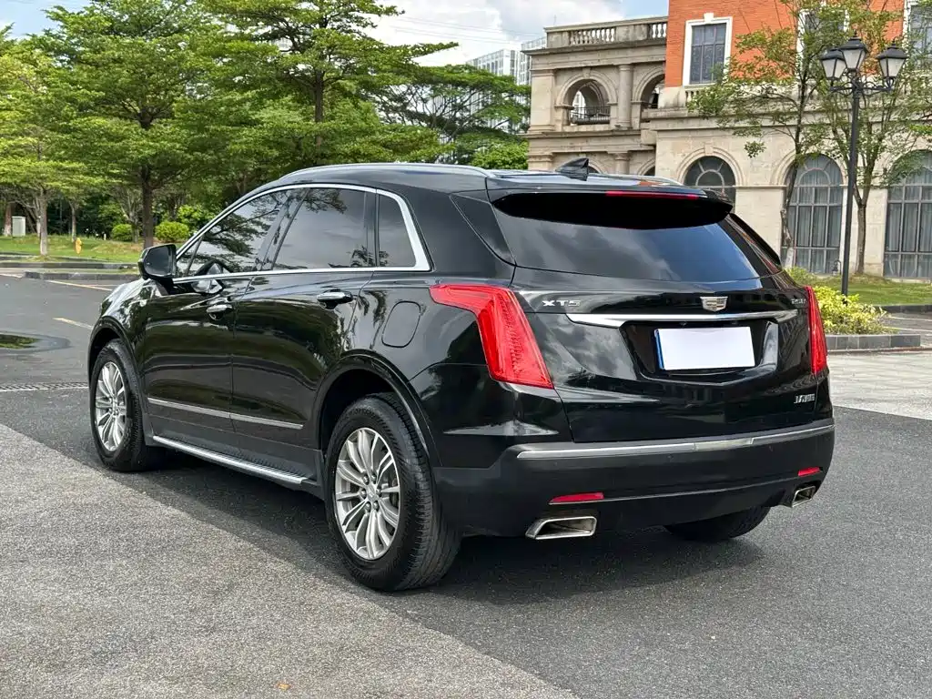 Cadillac XT5 — миниатюра 18