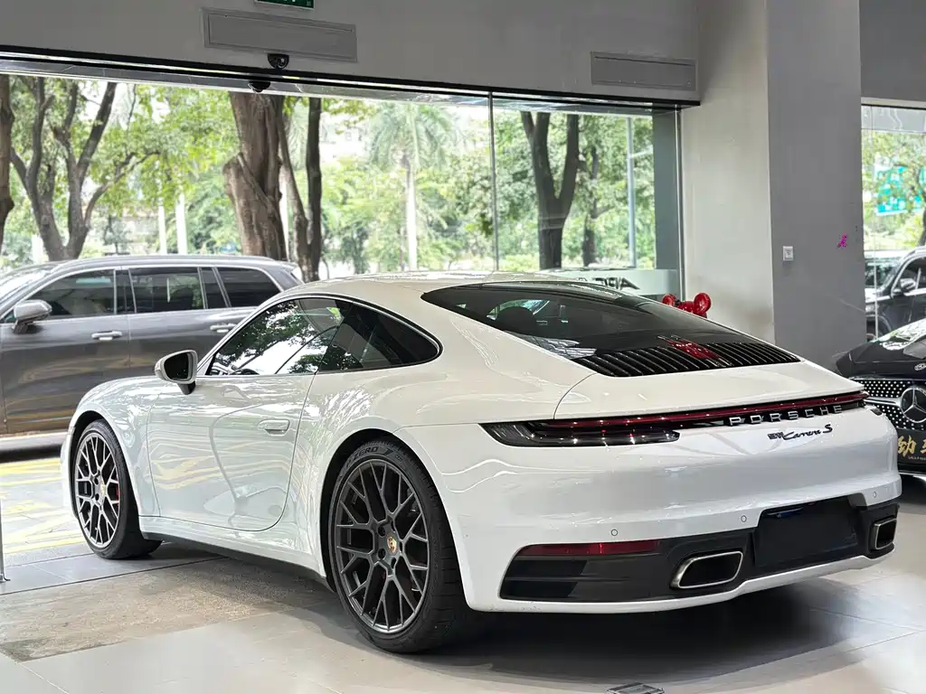Porsche 911 — миниатюра 10