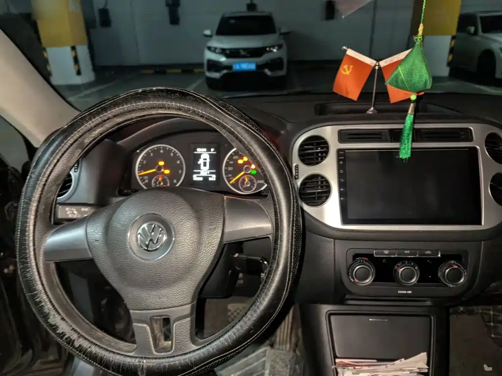 Volkswagen Tiguan — миниатюра 12
