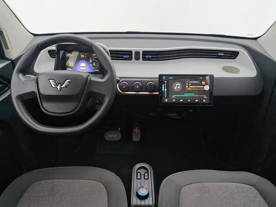 Wuling MINIEV — миниатюра 12