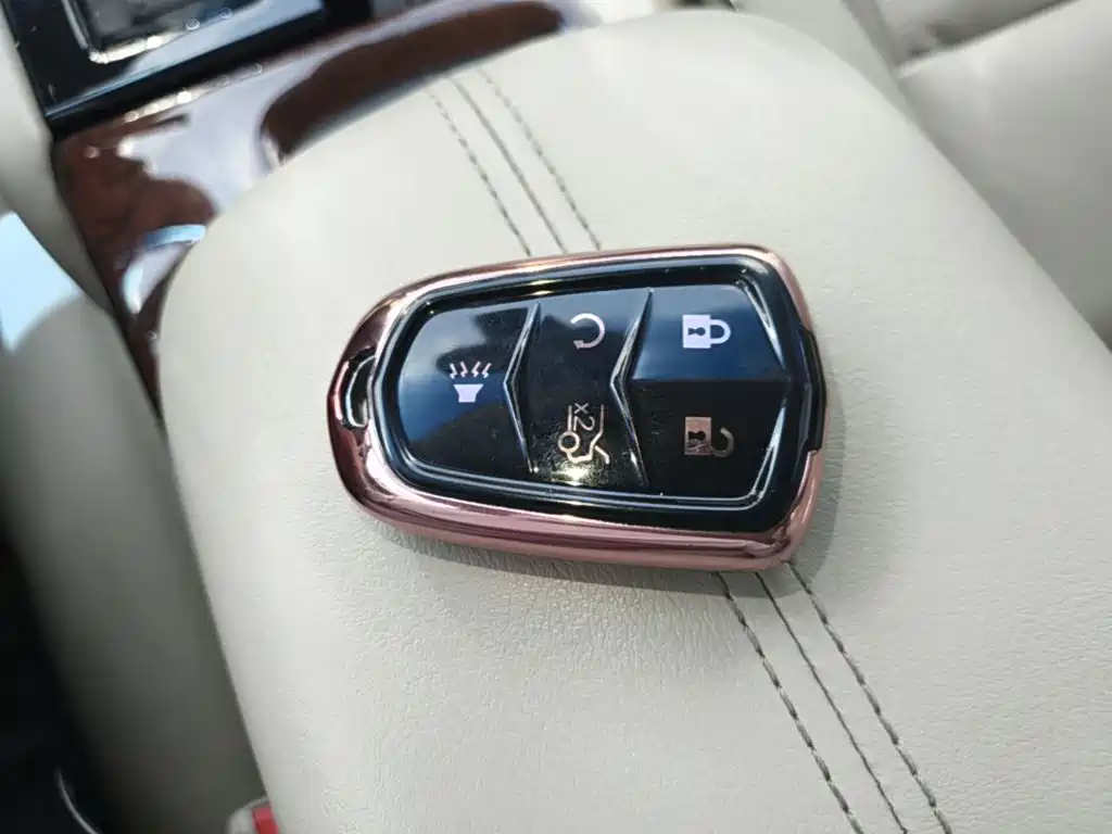 Cadillac XTS — миниатюра 9
