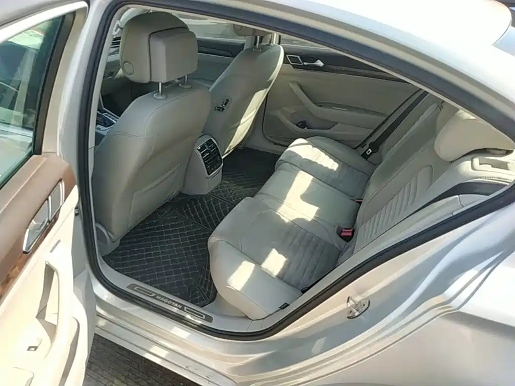 Volkswagen Magotan — миниатюра 17