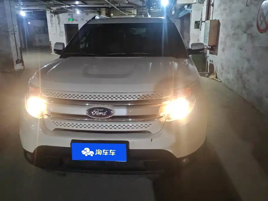 Ford Explorer (Import) — миниатюра 2