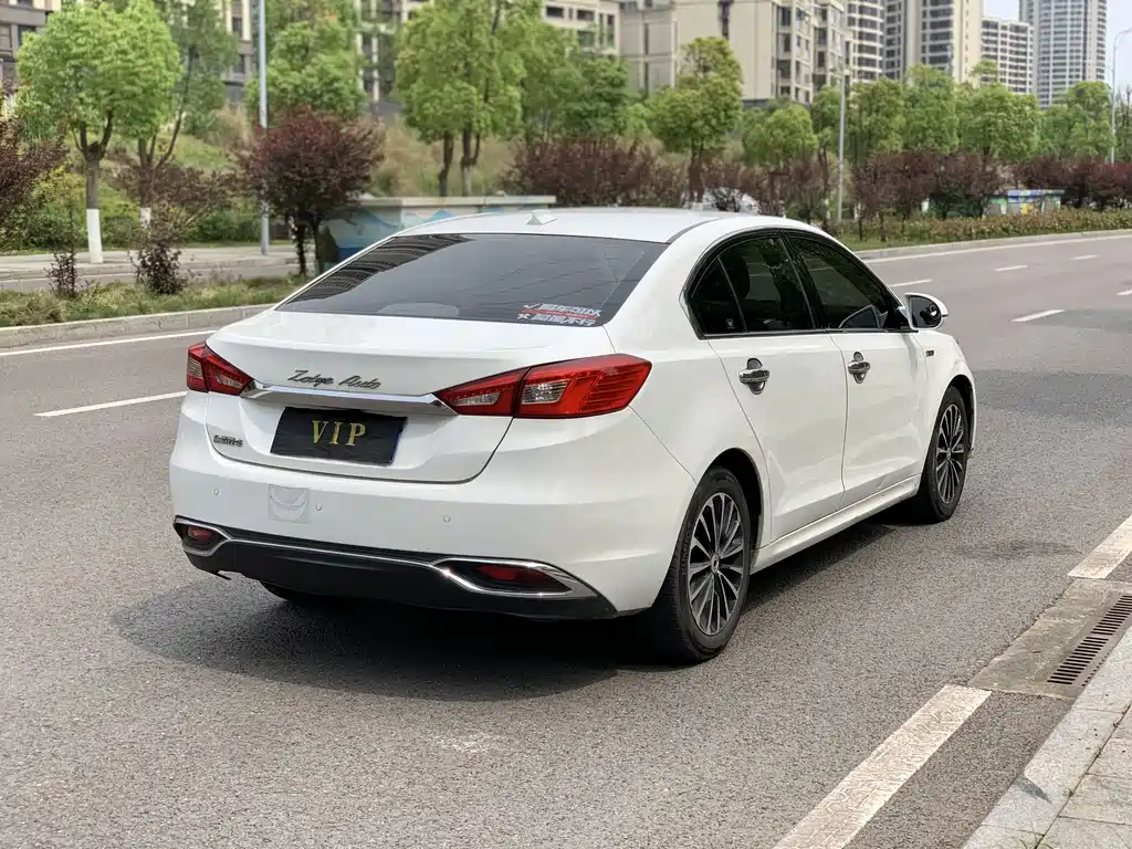Zotye Z560 2017 1.5T CVT Luxury