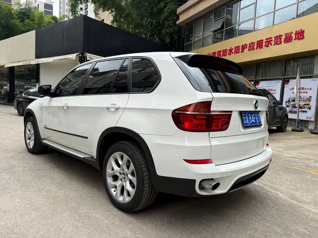 BMW X5 (Import) — миниатюра 3