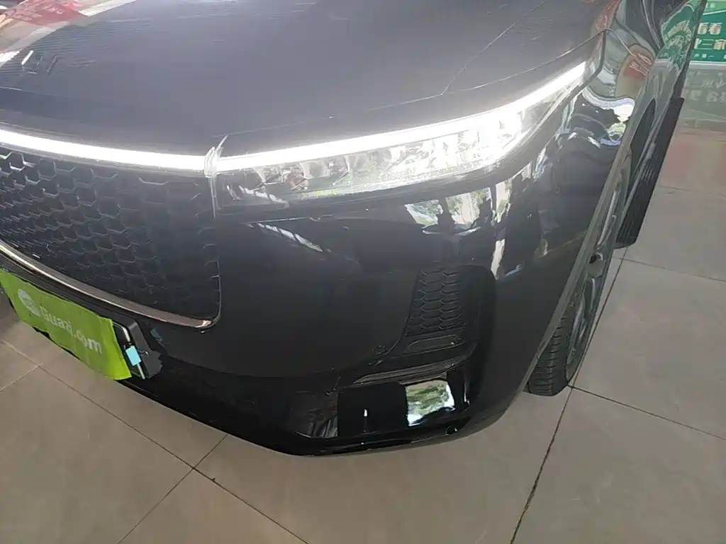 Li Auto Li ONE — миниатюра 24