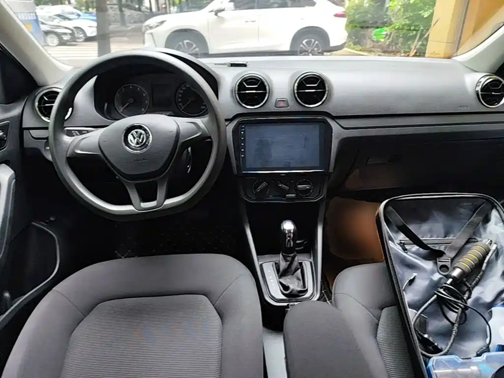 Volkswagen Jetta — миниатюра 10
